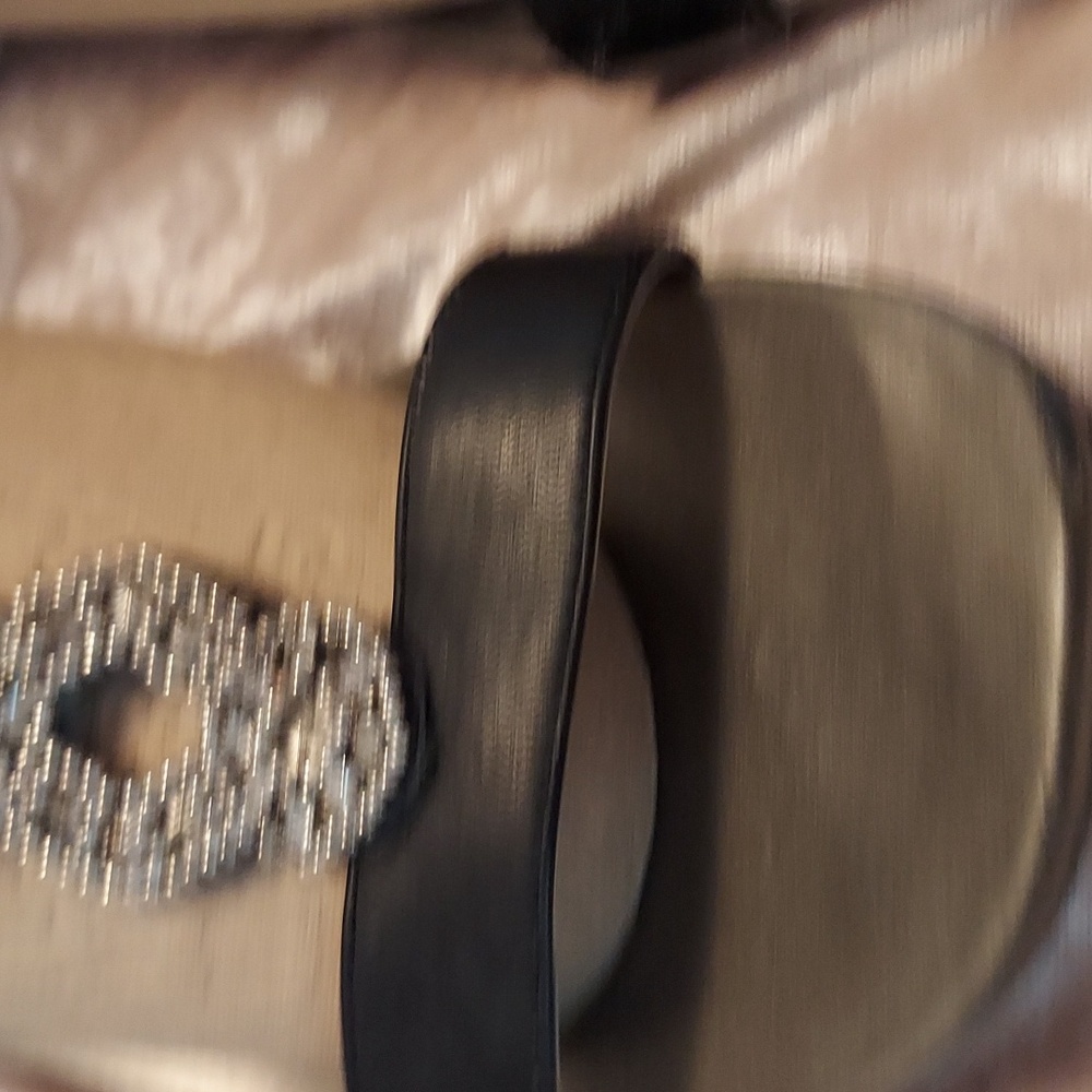 Women's shoes - Picture 3 of 6